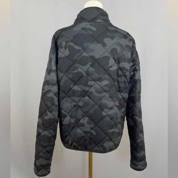 Filly Flair Black & Gray Camo Quilted Jacket - Picture 4 of 6